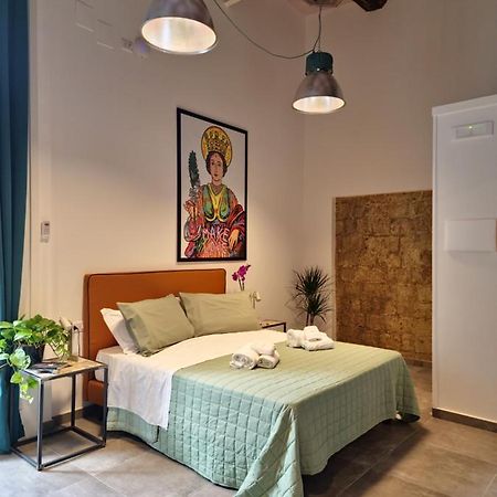 Hotel Borgo Dei Miracoli à Naples Extérieur photo