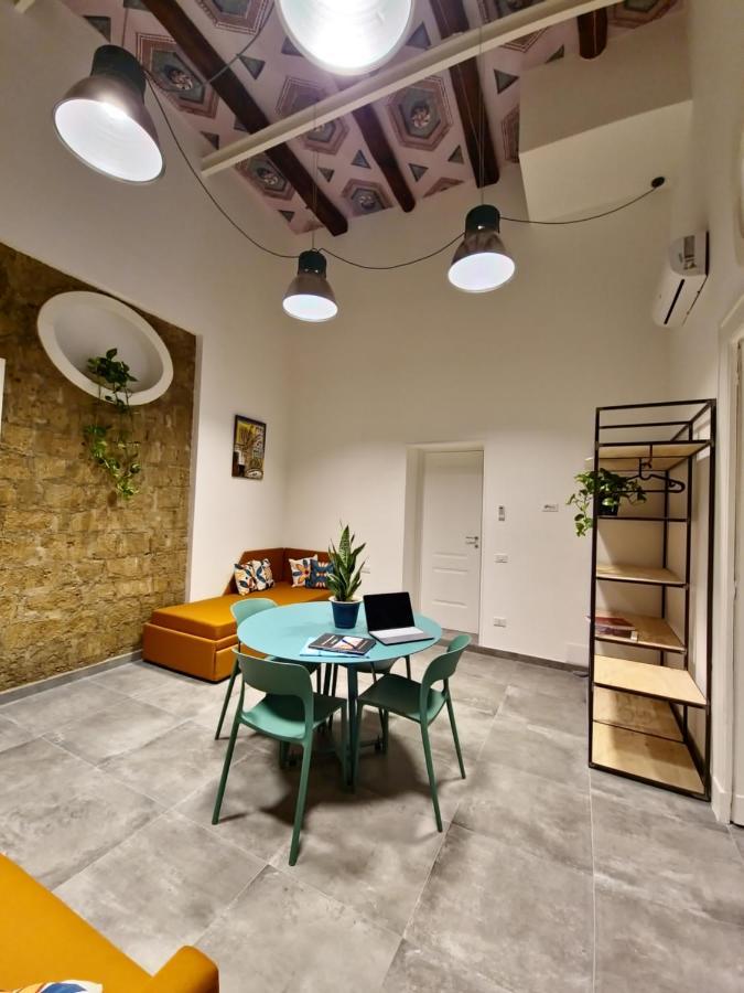 Hotel Borgo Dei Miracoli à Naples Extérieur photo