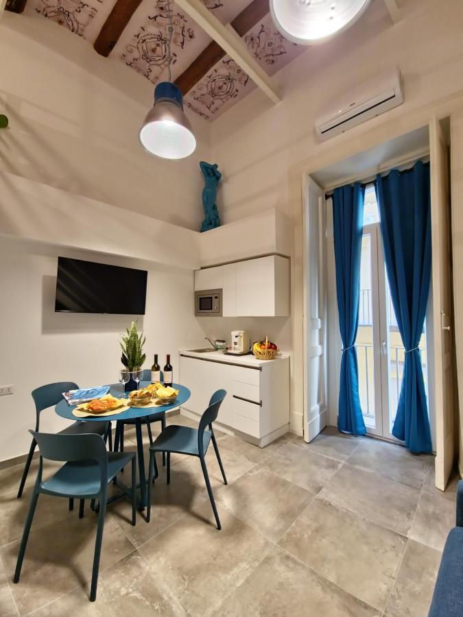 Hotel Borgo Dei Miracoli à Naples Extérieur photo
