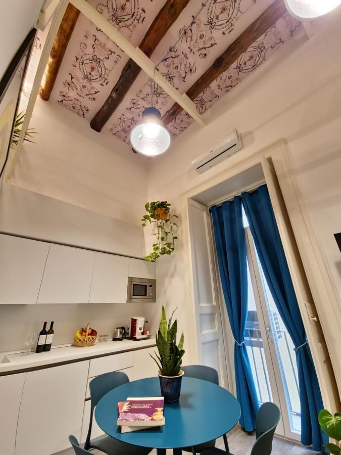 Hotel Borgo Dei Miracoli à Naples Extérieur photo