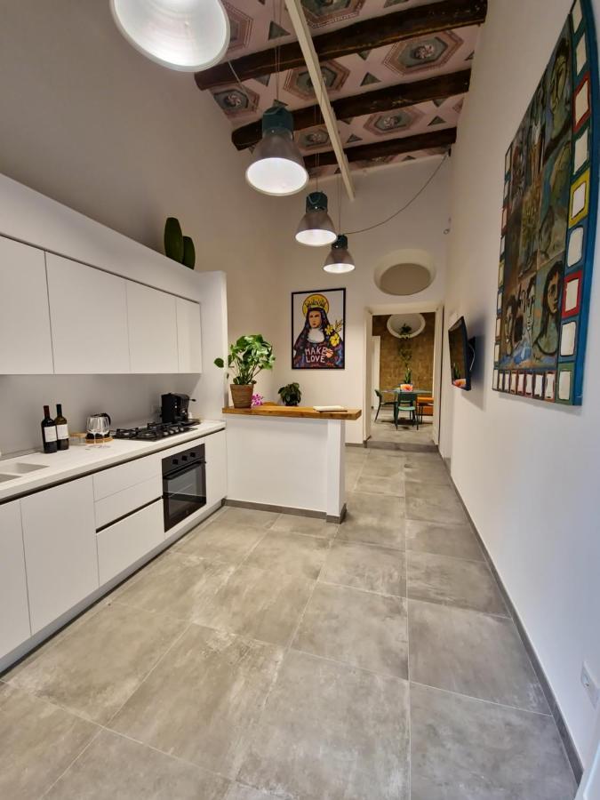 Hotel Borgo Dei Miracoli à Naples Extérieur photo