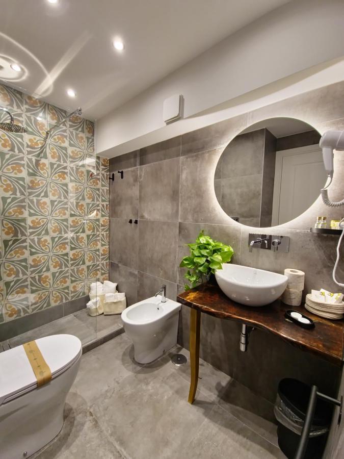 Hotel Borgo Dei Miracoli à Naples Extérieur photo